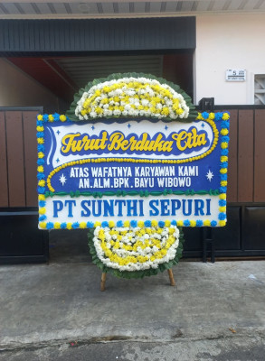 Papan Bunga Duka di Plampang